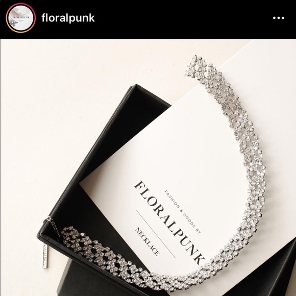 Necklace Chocker - Picture 5 of 5